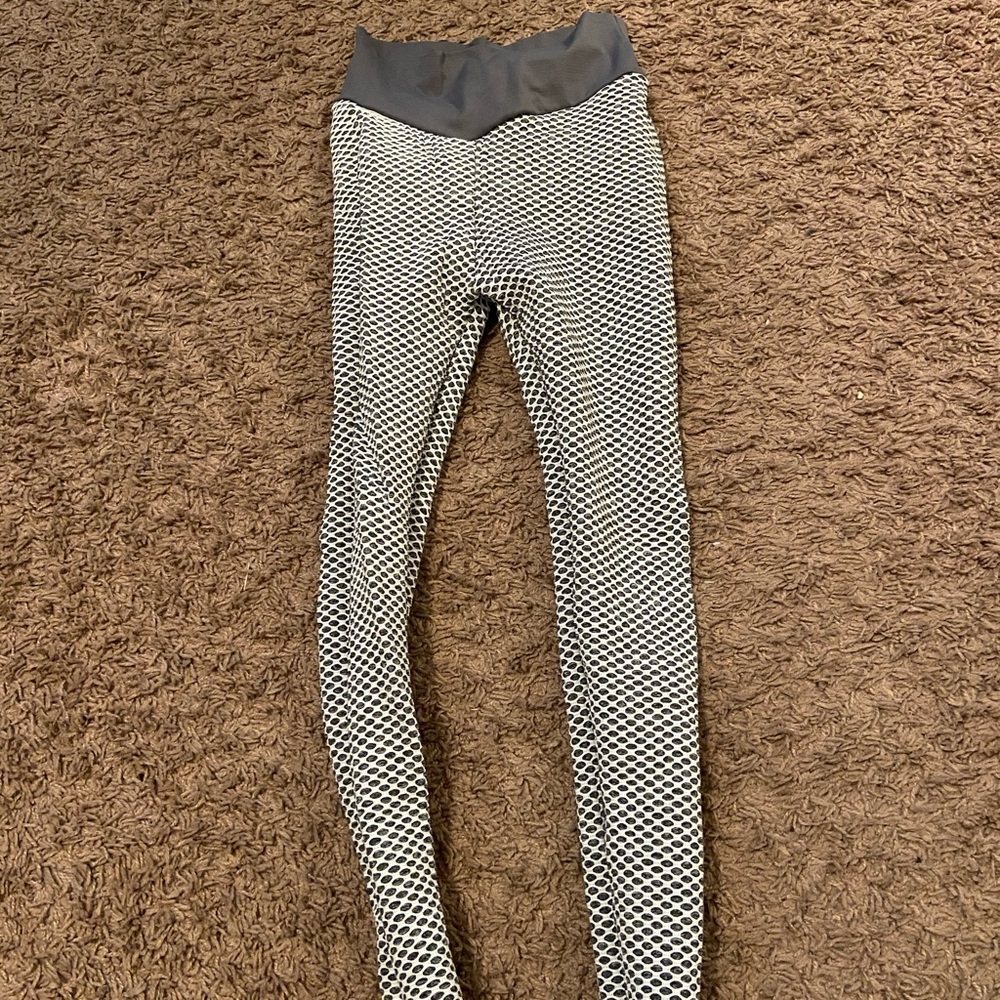 Ruched butt leggings